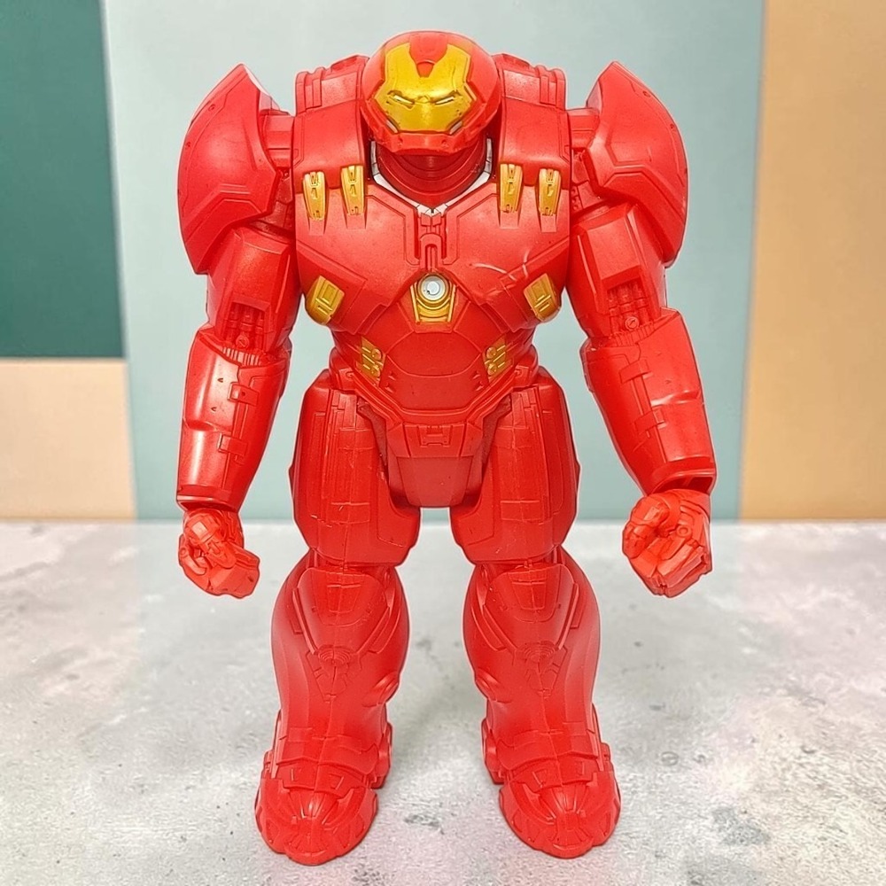 Hasbro Marvel Avenger Hulkbuster Action Figure 13" Red Gold Armor Toy 2015 B6496